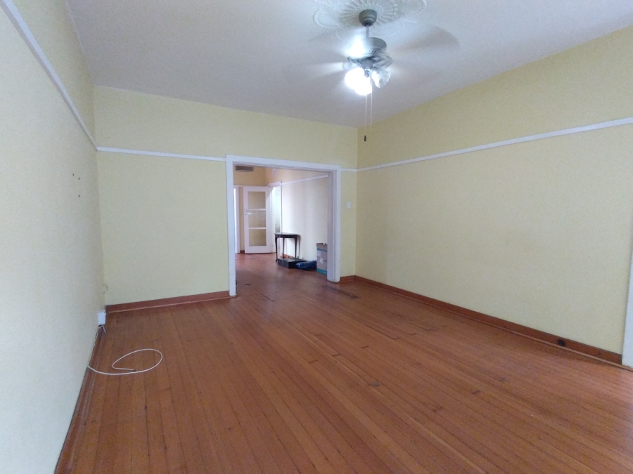 2 Bedroom Property for Sale in Glenwood KwaZulu-Natal