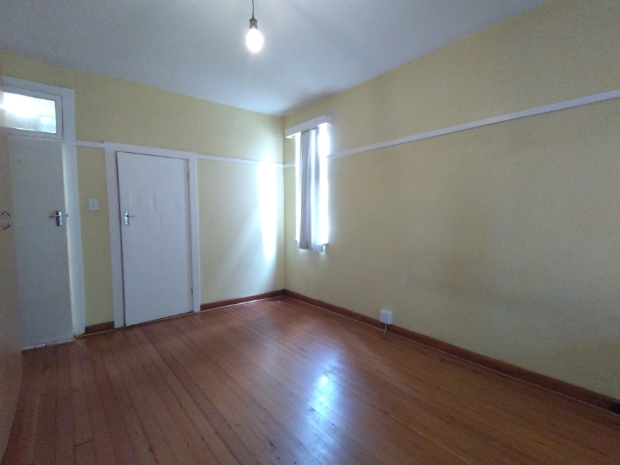 2 Bedroom Property for Sale in Glenwood KwaZulu-Natal