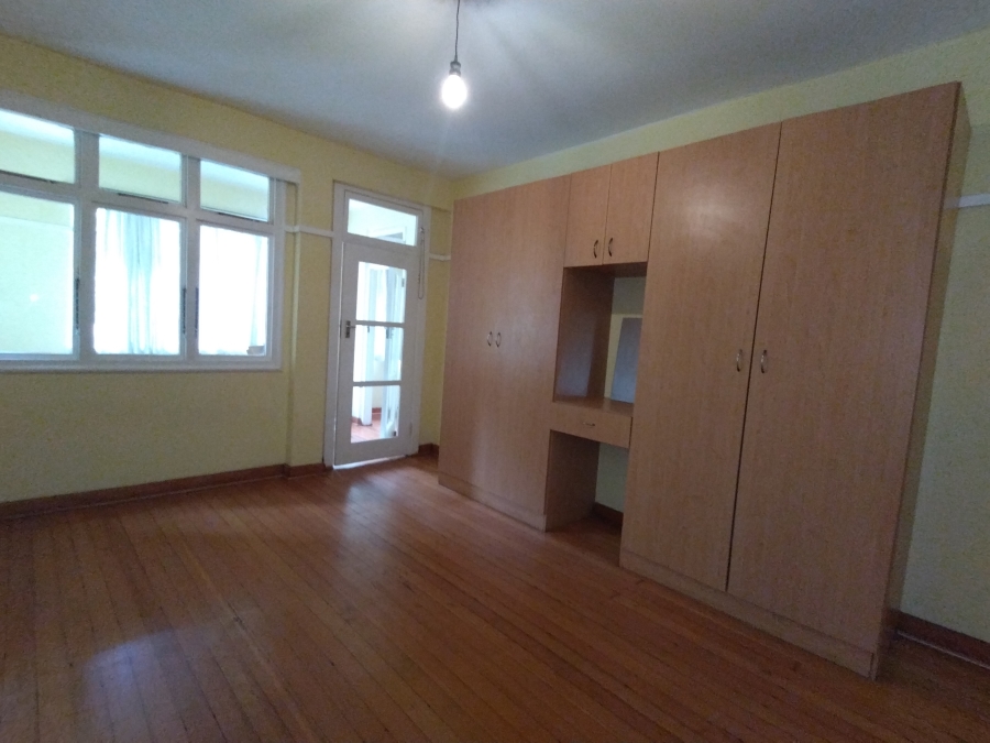 2 Bedroom Property for Sale in Glenwood KwaZulu-Natal