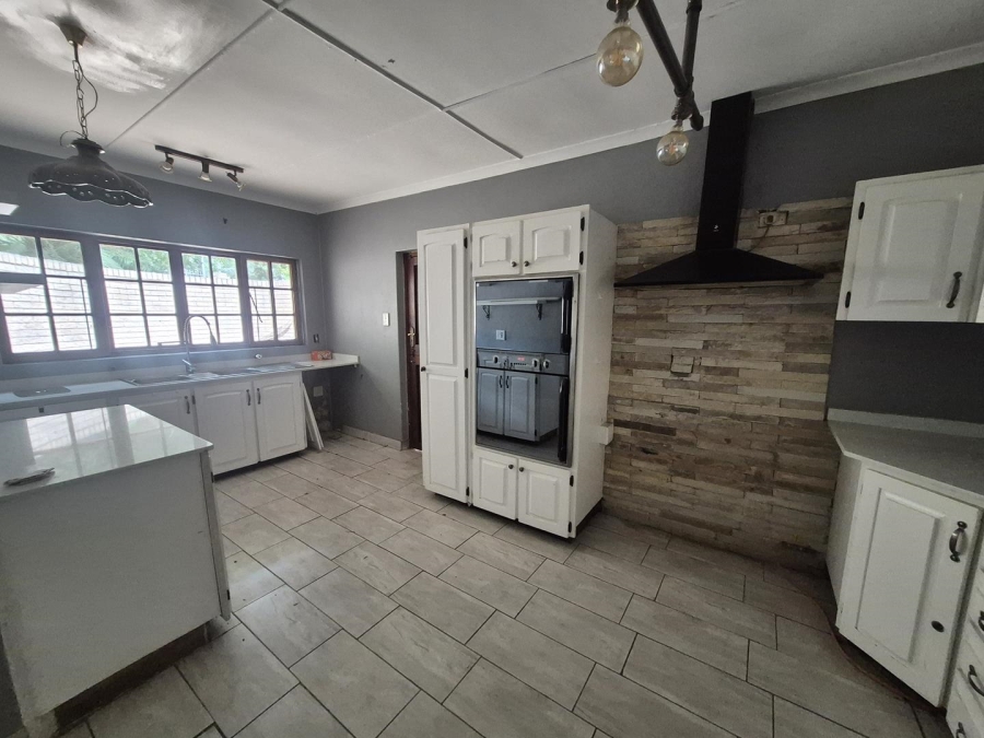 4 Bedroom Property for Sale in Ferncliffe KwaZulu-Natal