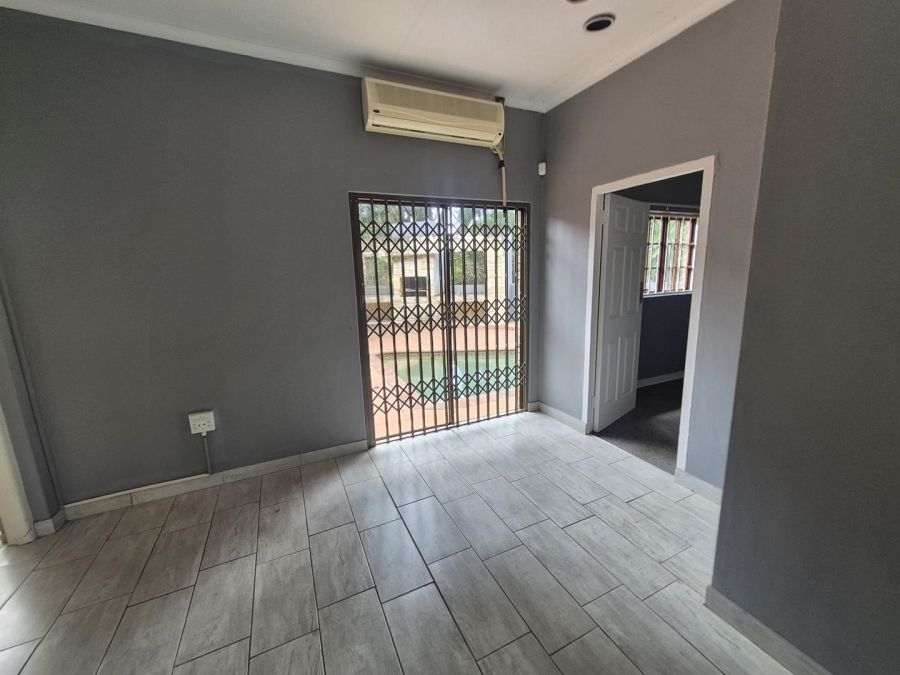 4 Bedroom Property for Sale in Ferncliffe KwaZulu-Natal