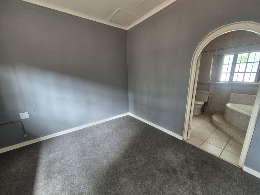 4 Bedroom Property for Sale in Ferncliffe KwaZulu-Natal