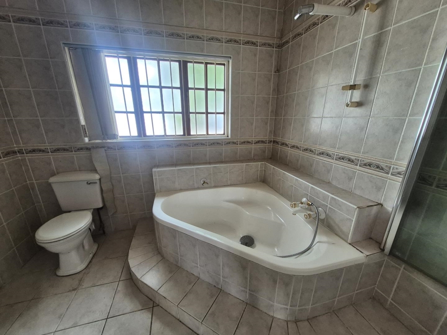 4 Bedroom Property for Sale in Ferncliffe KwaZulu-Natal