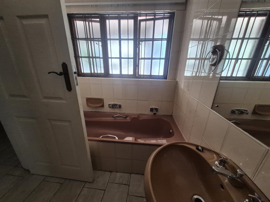 4 Bedroom Property for Sale in Ferncliffe KwaZulu-Natal