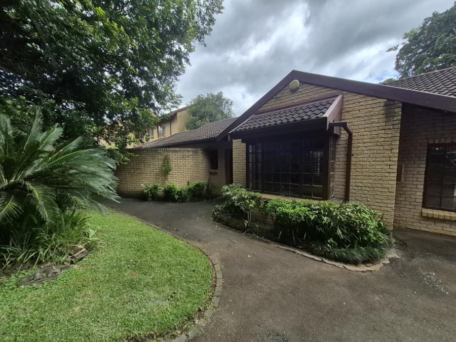 4 Bedroom Property for Sale in Ferncliffe KwaZulu-Natal
