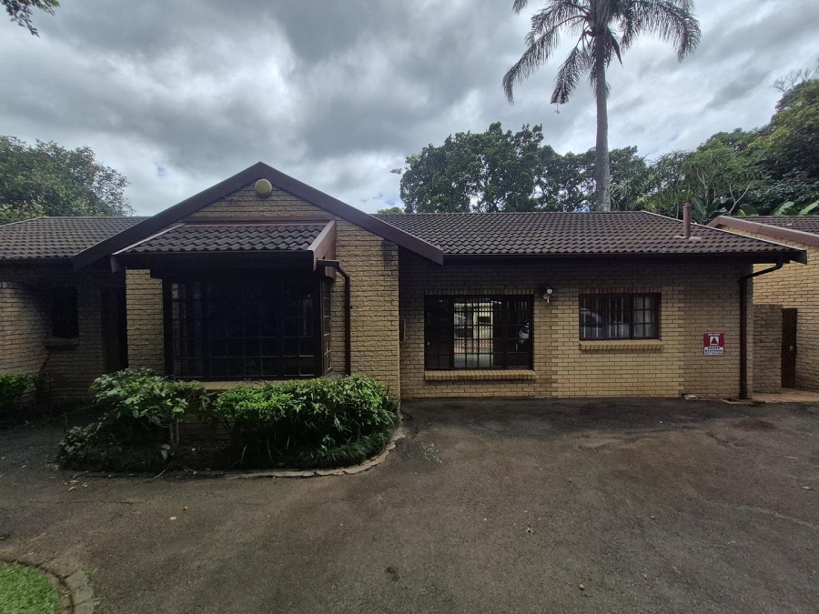 4 Bedroom Property for Sale in Ferncliffe KwaZulu-Natal