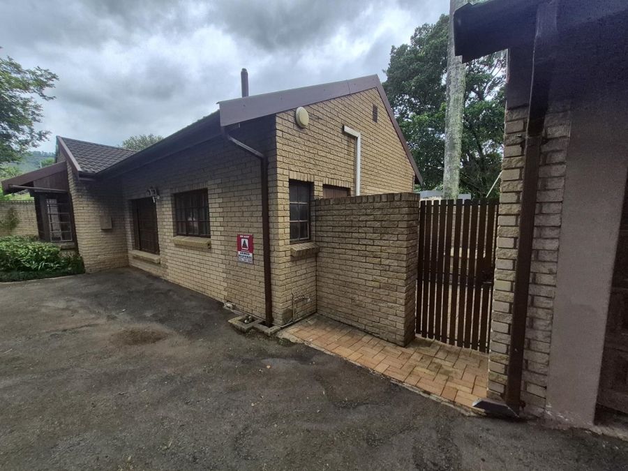 4 Bedroom Property for Sale in Ferncliffe KwaZulu-Natal