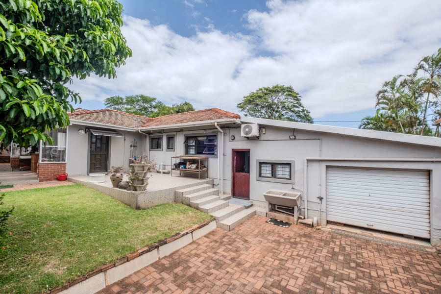 4 Bedroom Property for Sale in Durban North KwaZulu-Natal