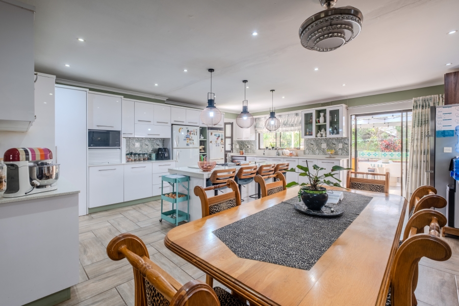 4 Bedroom Property for Sale in Durban North KwaZulu-Natal