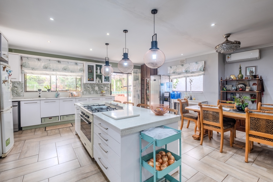 4 Bedroom Property for Sale in Durban North KwaZulu-Natal