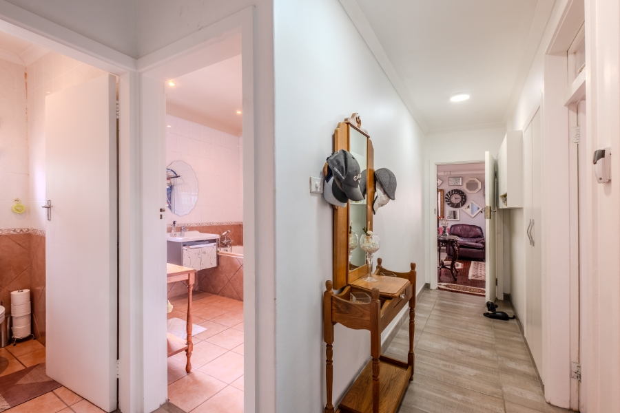 4 Bedroom Property for Sale in Durban North KwaZulu-Natal