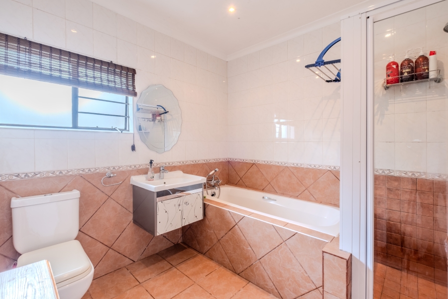 4 Bedroom Property for Sale in Durban North KwaZulu-Natal