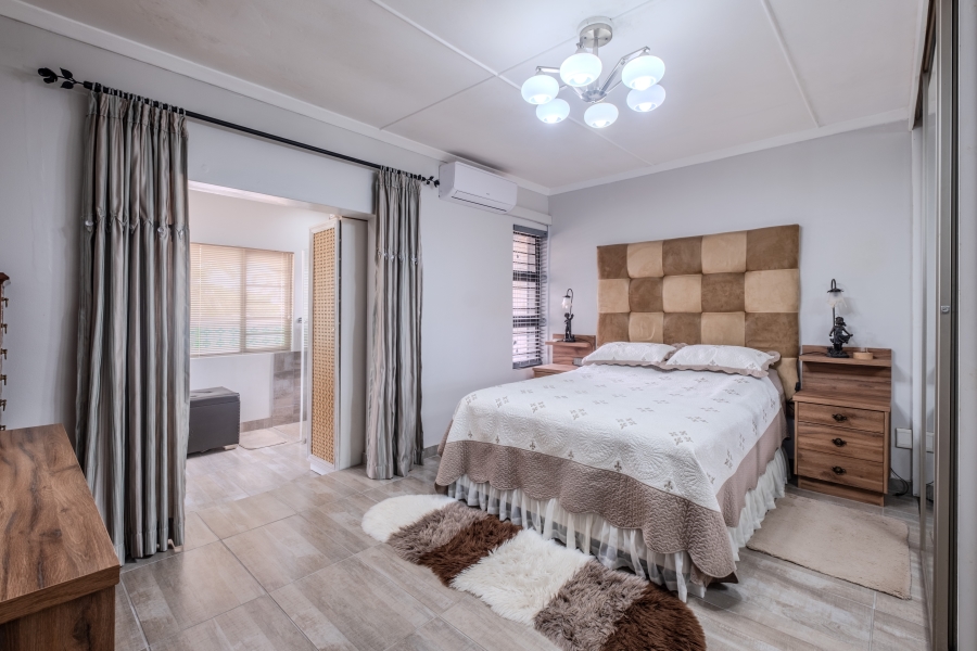 4 Bedroom Property for Sale in Durban North KwaZulu-Natal