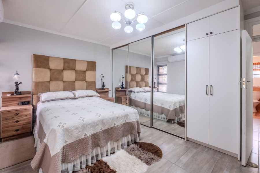 4 Bedroom Property for Sale in Durban North KwaZulu-Natal