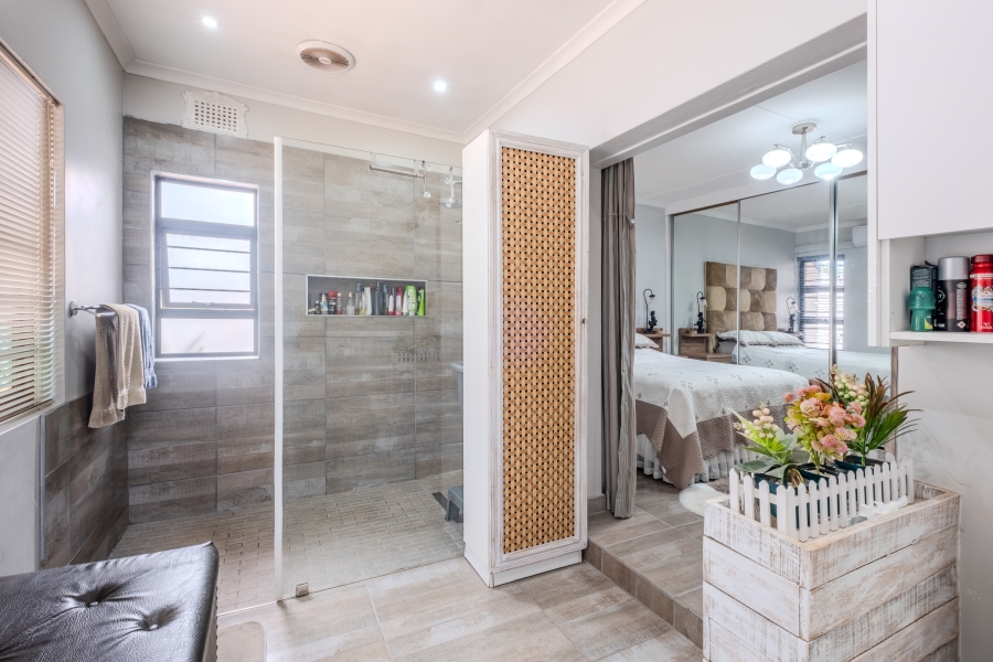 4 Bedroom Property for Sale in Durban North KwaZulu-Natal