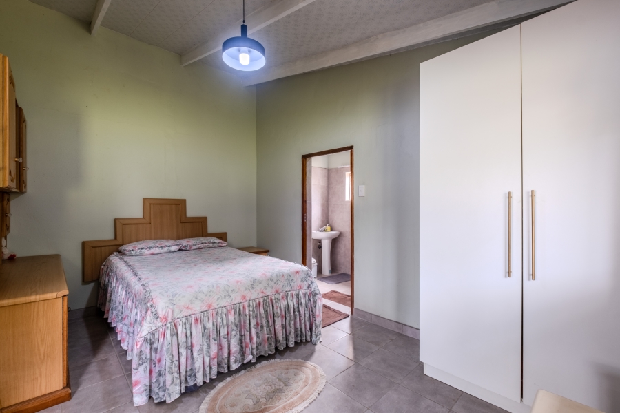 4 Bedroom Property for Sale in Durban North KwaZulu-Natal