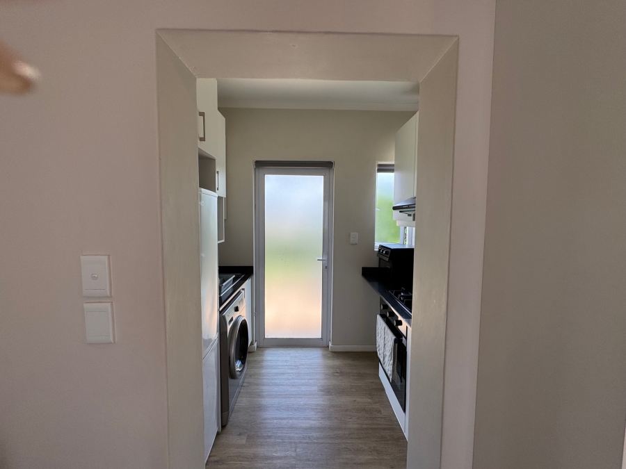 To Let 5 Bedroom Property for Rent in Garlington KwaZulu-Natal