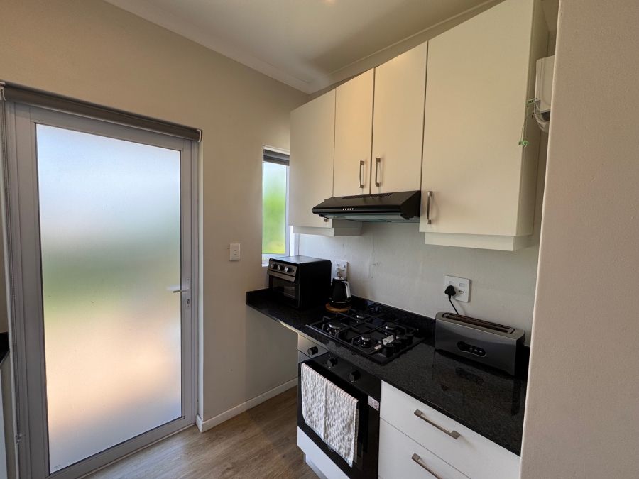 To Let 5 Bedroom Property for Rent in Garlington KwaZulu-Natal