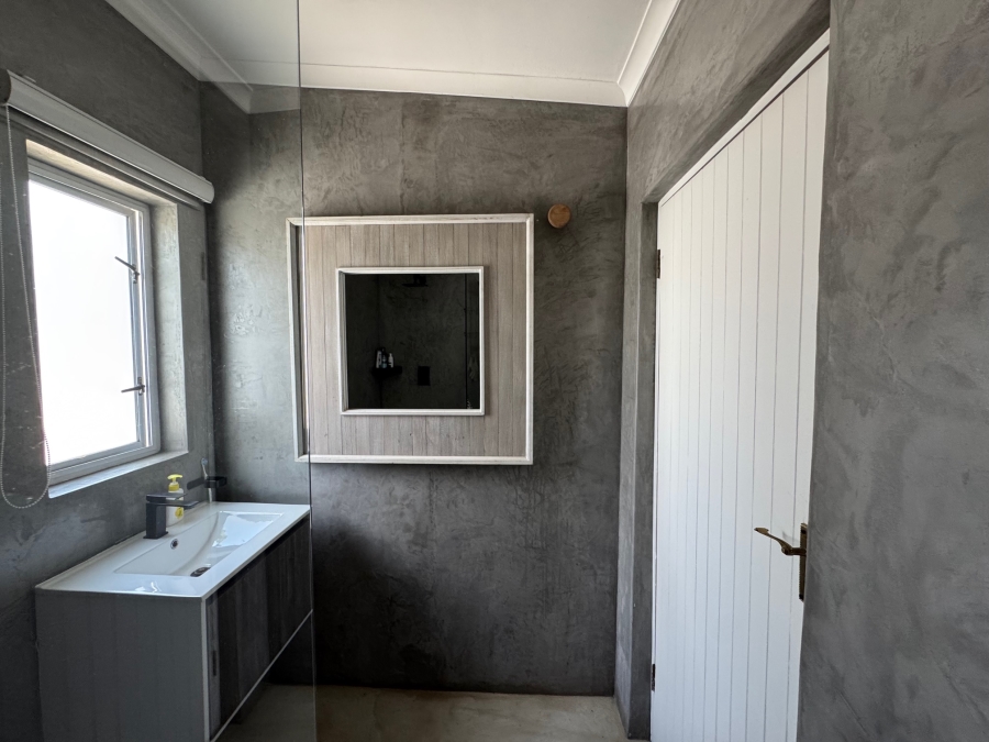 To Let 5 Bedroom Property for Rent in Garlington KwaZulu-Natal