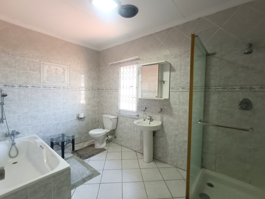 To Let 1 Bedroom Property for Rent in Tuzi Gazi KwaZulu-Natal