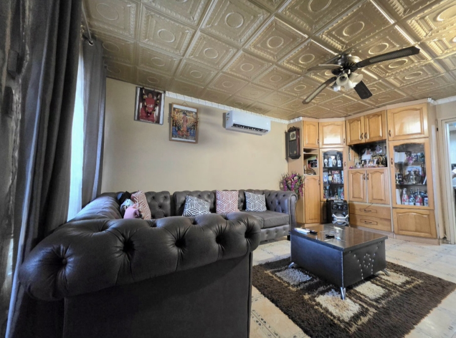 2 Bedroom Property for Sale in Lotus Park KwaZulu-Natal