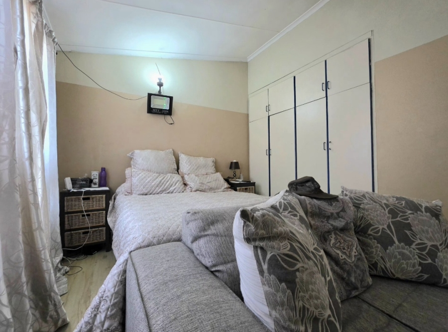 2 Bedroom Property for Sale in Lotus Park KwaZulu-Natal