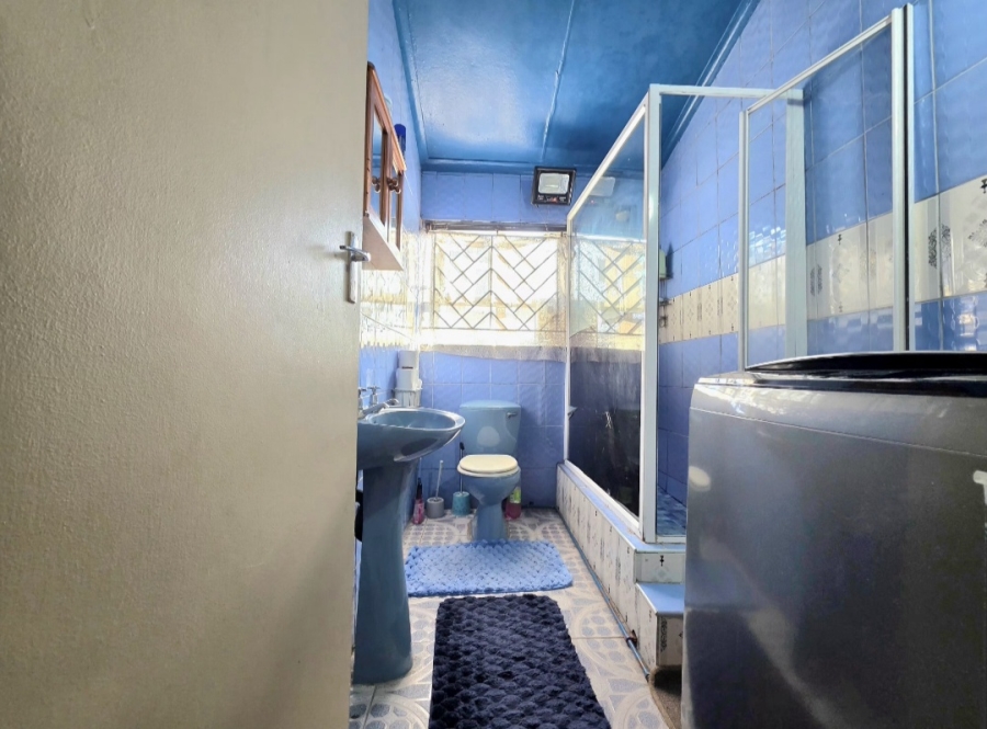 2 Bedroom Property for Sale in Lotus Park KwaZulu-Natal