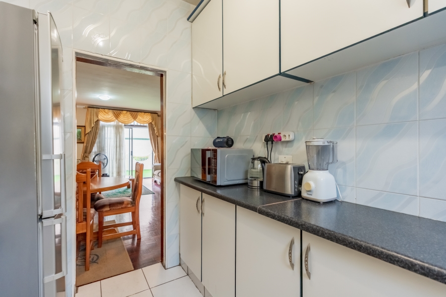 2 Bedroom Property for Sale in Fields Hill KwaZulu-Natal