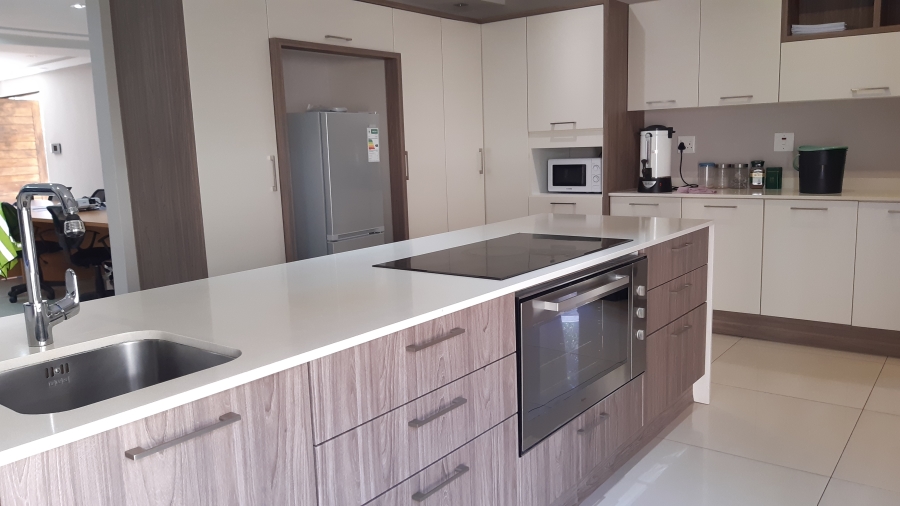 To Let 3 Bedroom Property for Rent in Amanzimtoti KwaZulu-Natal