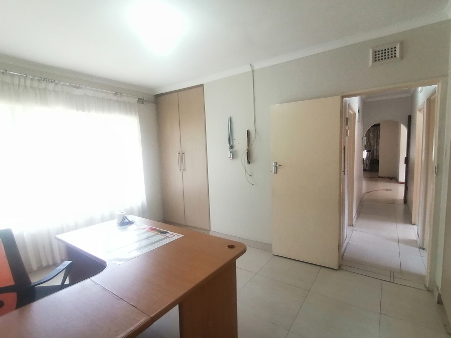 3 Bedroom Property for Sale in New Germany KwaZulu-Natal