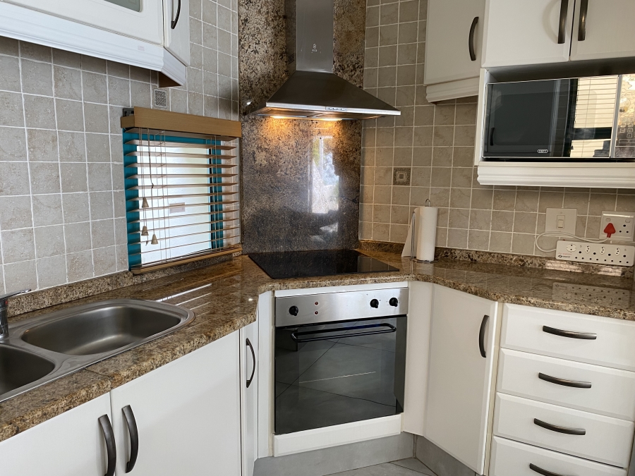 To Let 2 Bedroom Property for Rent in Shakas Rock KwaZulu-Natal