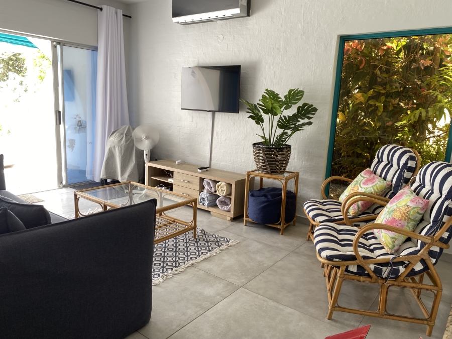 To Let 2 Bedroom Property for Rent in Shakas Rock KwaZulu-Natal