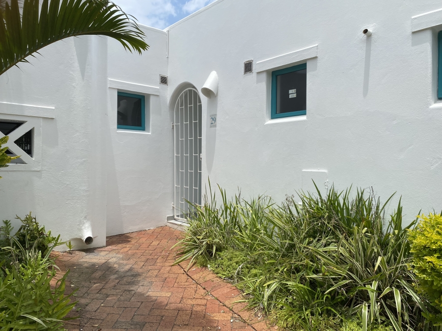 To Let 2 Bedroom Property for Rent in Shakas Rock KwaZulu-Natal