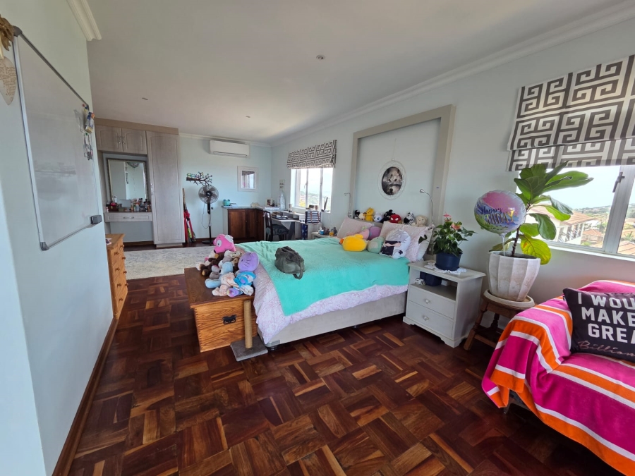 5 Bedroom Property for Sale in Bluff KwaZulu-Natal