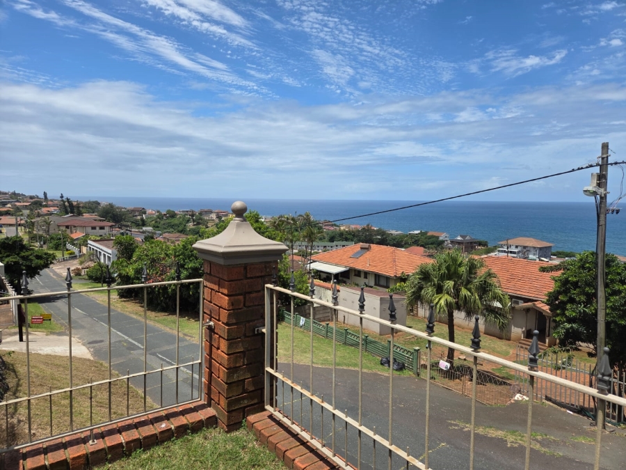 5 Bedroom Property for Sale in Bluff KwaZulu-Natal
