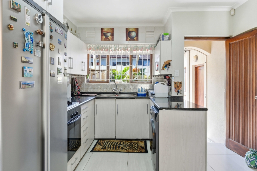 3 Bedroom Property for Sale in Amanzimtoti KwaZulu-Natal