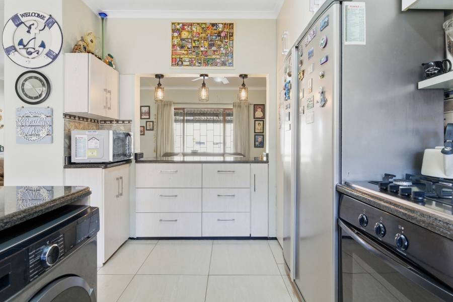 3 Bedroom Property for Sale in Amanzimtoti KwaZulu-Natal