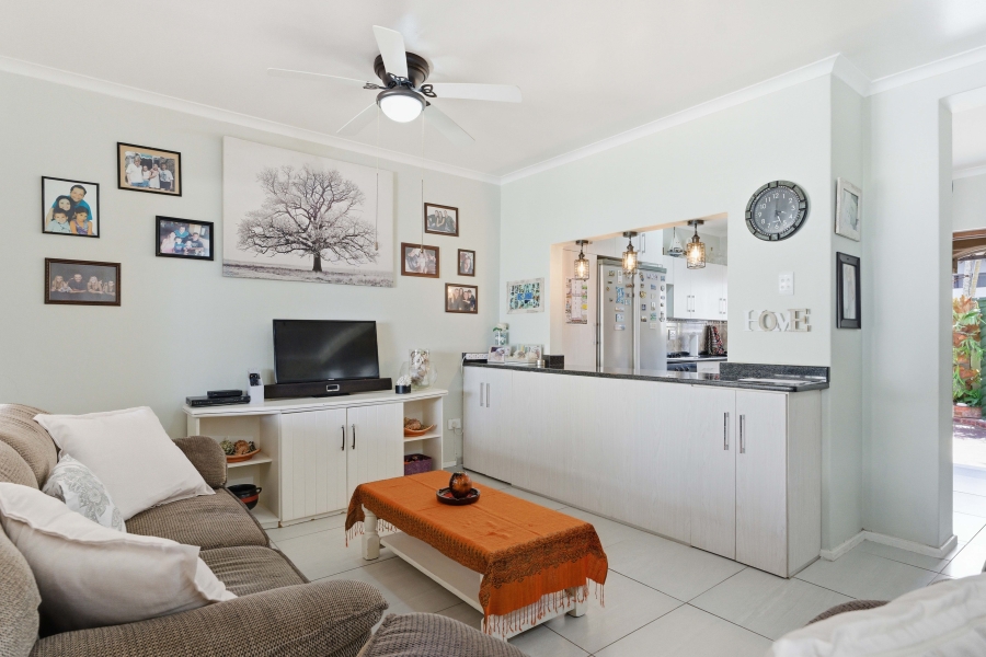 3 Bedroom Property for Sale in Amanzimtoti KwaZulu-Natal