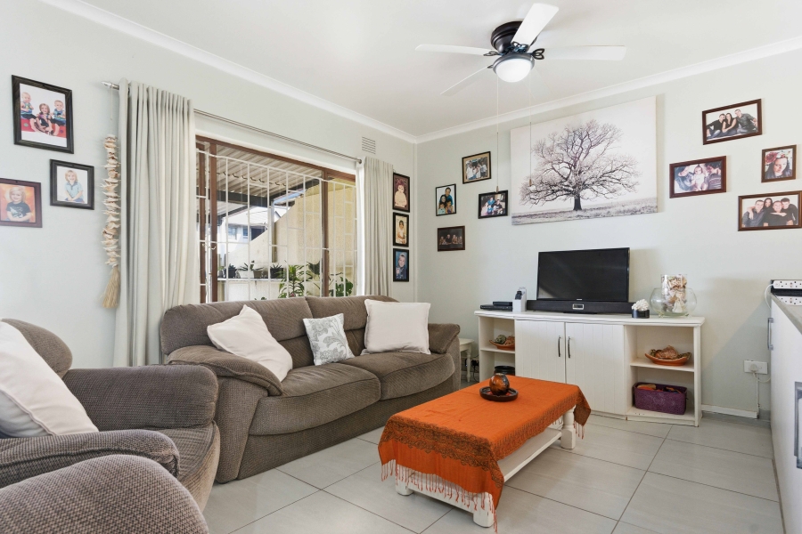 3 Bedroom Property for Sale in Amanzimtoti KwaZulu-Natal