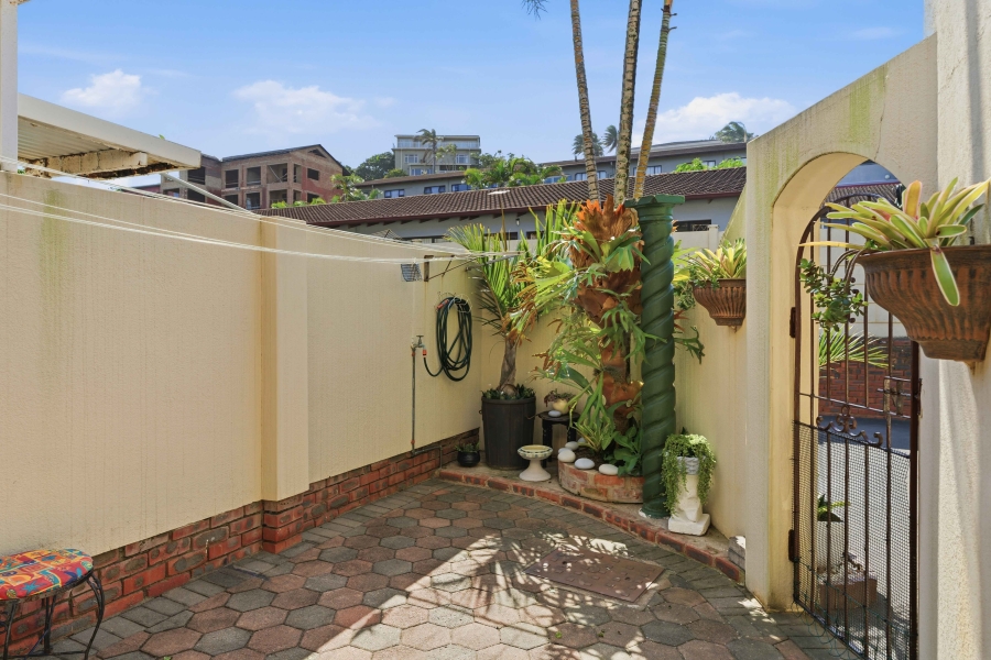 3 Bedroom Property for Sale in Amanzimtoti KwaZulu-Natal