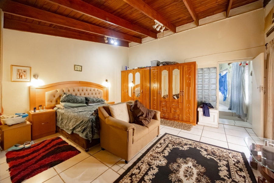 6 Bedroom Property for Sale in Westville Central KwaZulu-Natal