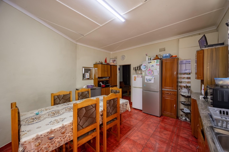 6 Bedroom Property for Sale in Westville Central KwaZulu-Natal