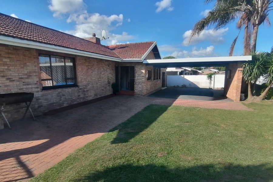 4 Bedroom Property for Sale in Sarnia KwaZulu-Natal