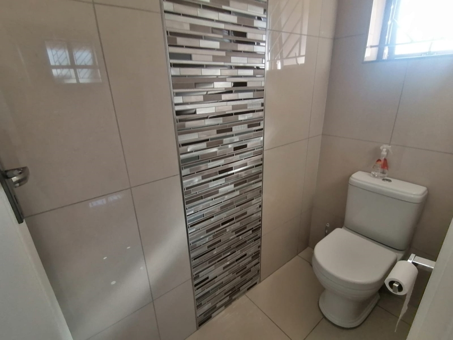4 Bedroom Property for Sale in Sarnia KwaZulu-Natal