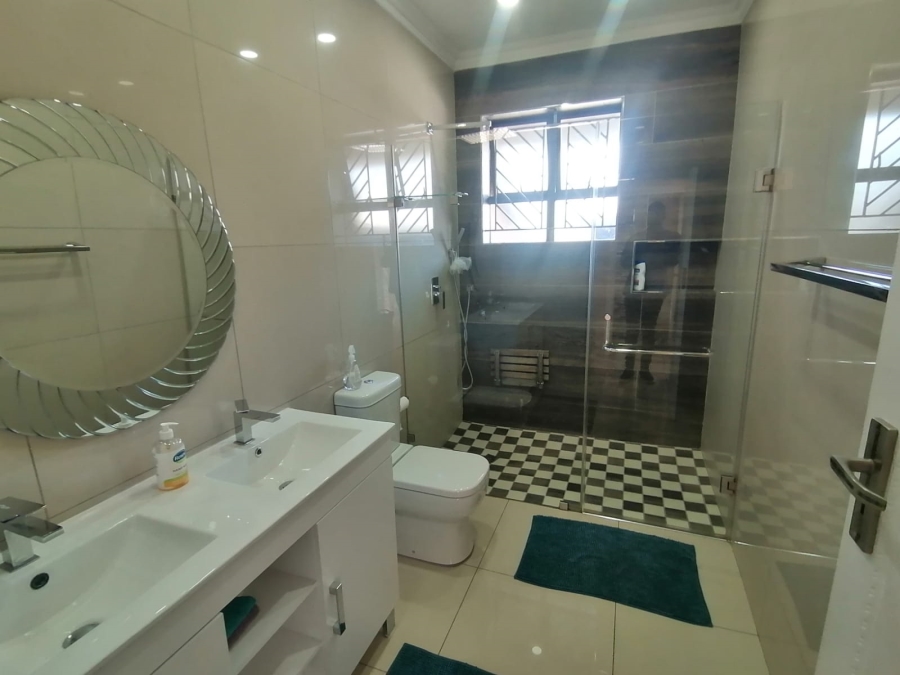 4 Bedroom Property for Sale in Sarnia KwaZulu-Natal