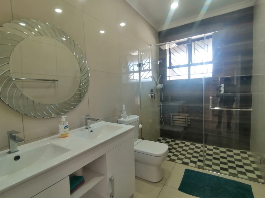 4 Bedroom Property for Sale in Sarnia KwaZulu-Natal