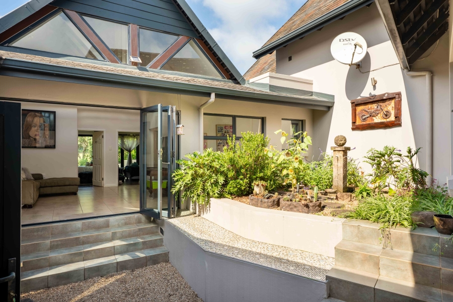 4 Bedroom Property for Sale in Cotswold Downs Estates KwaZulu-Natal