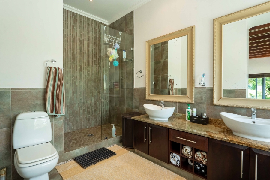 4 Bedroom Property for Sale in Cotswold Downs Estates KwaZulu-Natal