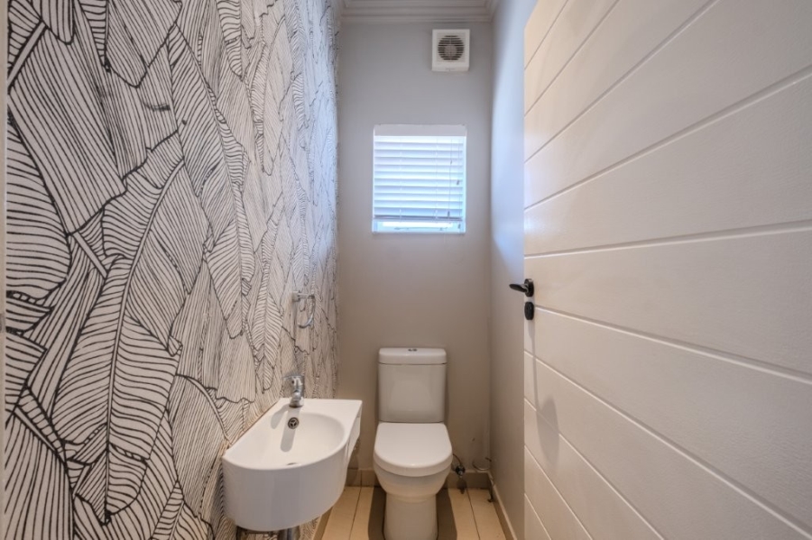 3 Bedroom Property for Sale in Durban North KwaZulu-Natal