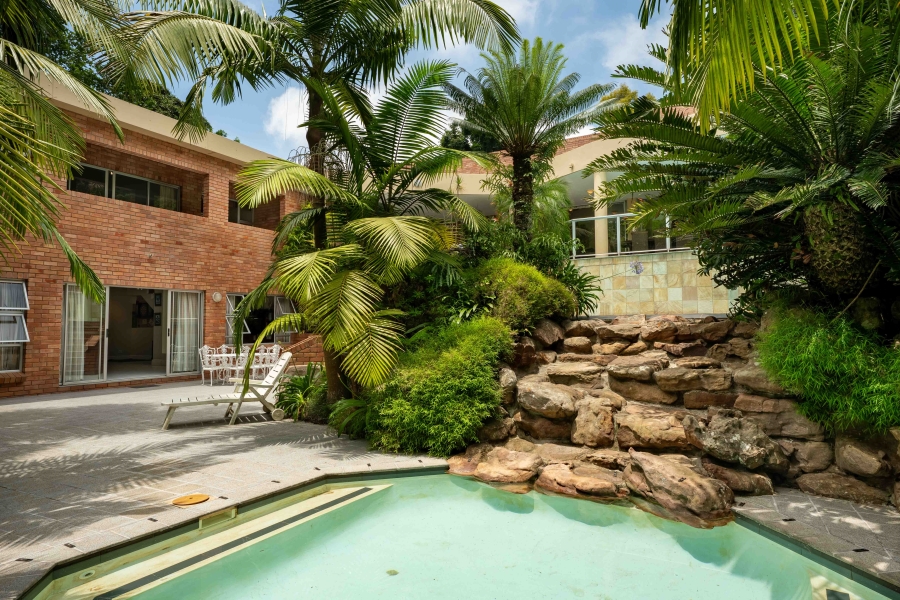 4 Bedroom Property for Sale in Kloof KwaZulu-Natal